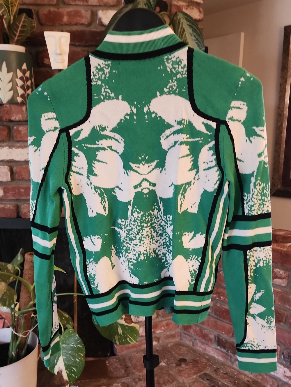 Karen Millen Green White Graphic Jacquard Full-Zip Cardigan Sweater - Picture 2 of 9